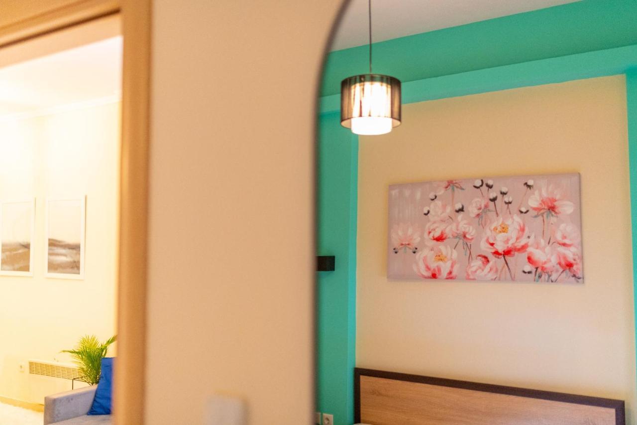 Niovi, Stylish Apartment Near The Waterfront Thessaloníki Eksteriør billede